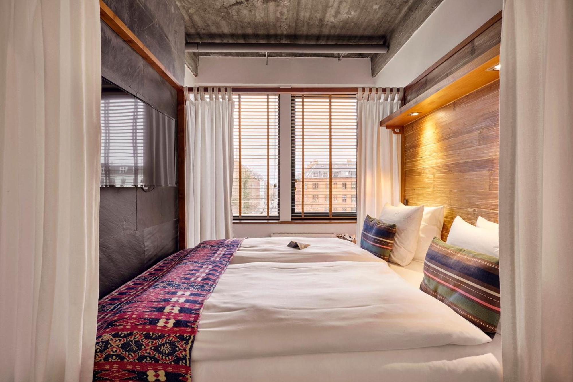 Manon Les Suites Guldsmeden Copenhague Exterior foto A room at the Standard East Village