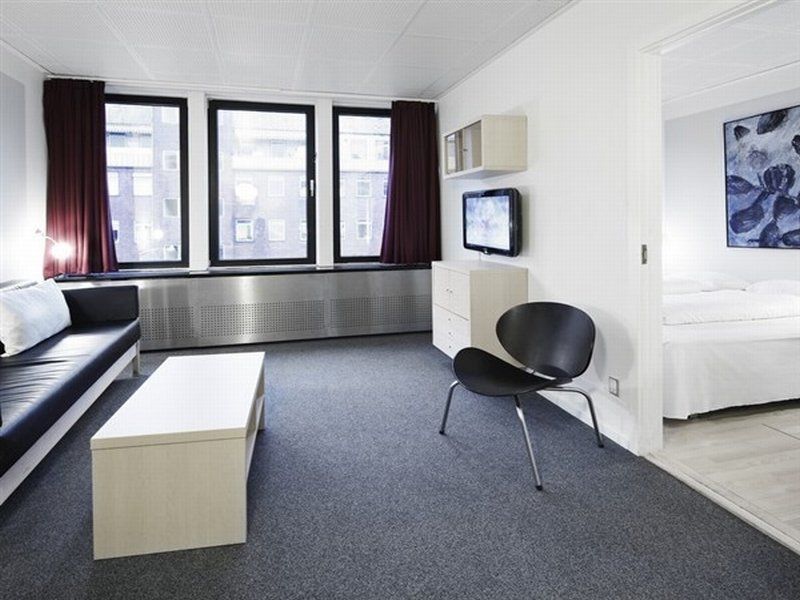 Manon Les Suites Guldsmeden Copenhague Exterior foto A typical room at the hotel